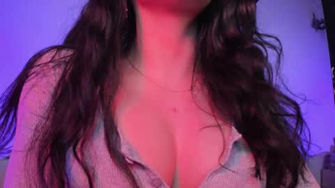 Snapshot of maddy_rios chatting on 02.27.25 maddy_rios online show from 02.27.25