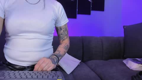 Maddy  online show from 04.27.26