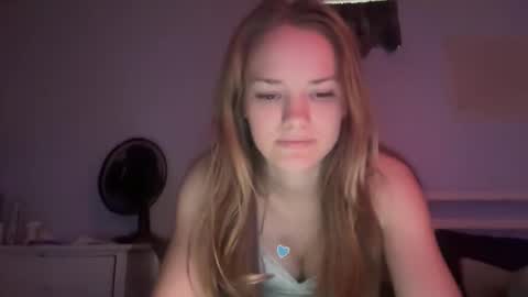 maddybabyy online show from 11.18.25