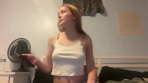 maddybabyy online show from 11.19.25