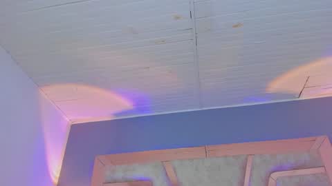  Maddy Crofft online show from 01.28.25