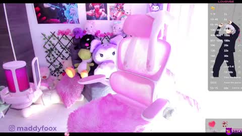 Maddy Foox online show from 04.09.26