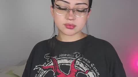   Please followme and rate me your thumbs up online show from 01.06.26