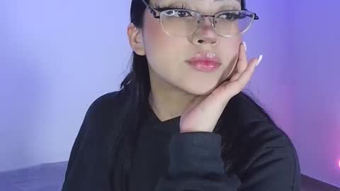   Please followme and rate me your thumbs up online show from 02.25.26