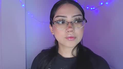 Snapshot of maddyghost chatting on 04.08.26 Please followme and rate me your thumbs up online show from 04.08.26
