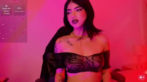 Snapshot of maddyperez8 chatting on 06.19.26 BELLA online show from 06.19.26