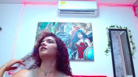 Snapshot of maddystone_ chatting on 02.04.25 maddystone_ online show from 02.04.25