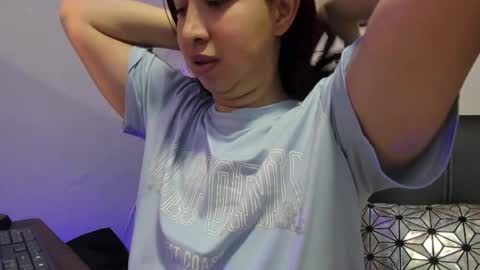 Madelaine  online show from 04.18.26