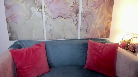 madelaines online show from 01.11.26