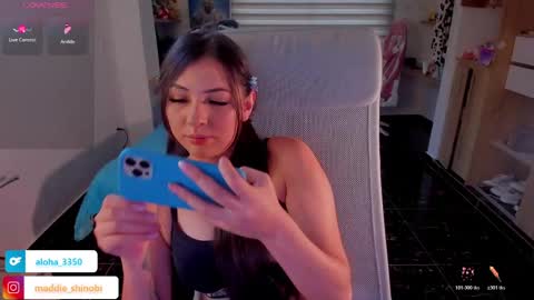 Snapshot of madeleine_shinobi chatting on 05.06.26 Emily Only Fans online show from 05.06.26