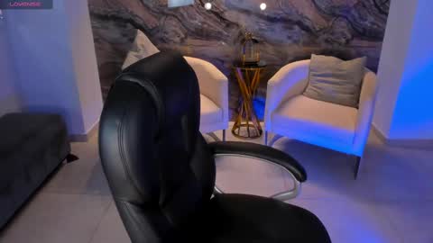 Madeline online show from 03.12.25