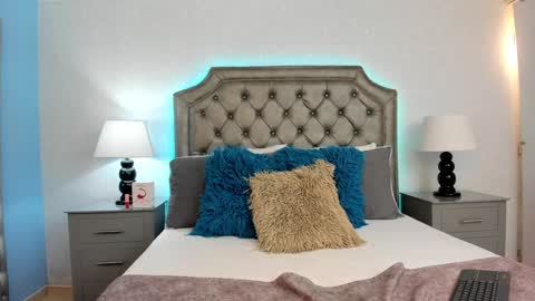 Madelyn Vancee online show from 01.22.25