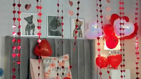 Snapshot of madie_collins7 chatting on 02.11.25 Madie online show from 02.11.25