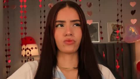 Snapshot of madie_collins7 chatting on 02.12.25 Madie online show from 02.12.25