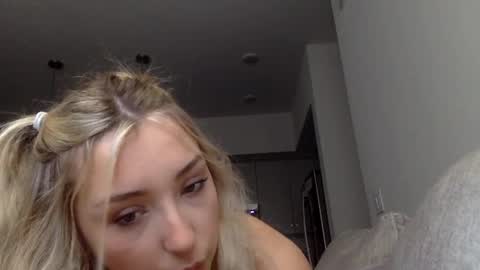 yourfavblonde online show from 03.04.25