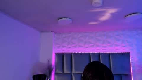 MADISON  online show from 10.01.25