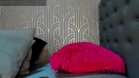   online show from 02.25.25