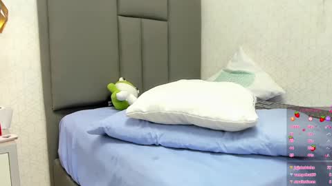 Snapshot of madison_rowan chatting on 03.12.25 MADI online show from 03.12.25