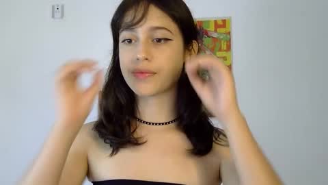 Snapshot of madisonbyers chatting on 01.12.25 Ig madis0nbyers online show from 01.12.25