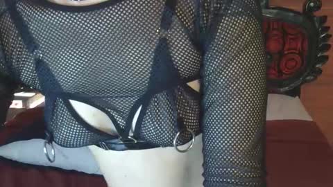 Snapshot of madisonbyers chatting on 02.20.25 Ig madis0nbyers online show from 02.20.25