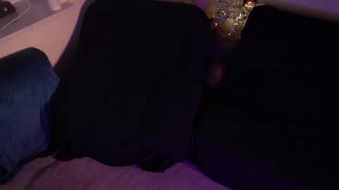 Snapshot of madmaxbad chatting on 02.21.25 madmaxbad online show from 02.21.25