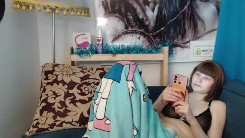 Elizabeth online show from 02.05.25