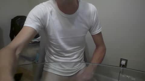 Snapshot of madryan77 chatting on 12.05.25 madryan77 online show from 12.05.25