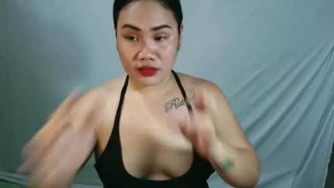 Snapshot of mae_hottie69 chatting on 09.17.25 mae_hottie69 online show from 09.17.25
