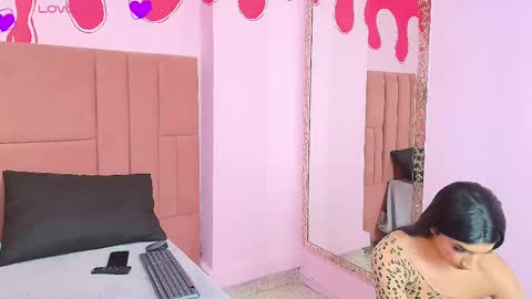 Snapshot of maeve_wilde chatting on 02.28.25 maeve_wilde online show from 02.28.25