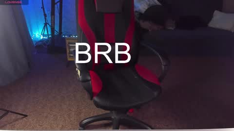 Maevee online show from 12.04.24