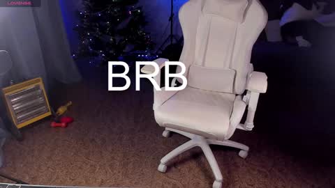 Maevee online show from 01.06.25