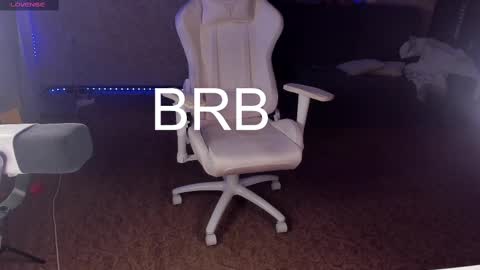 Maevee online show from 02.22.25