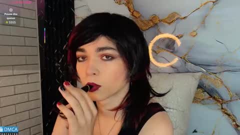 maevekuro online show from 11.12.25