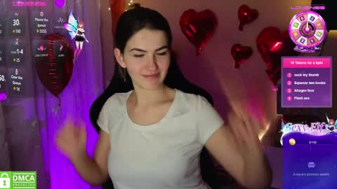 Snapshot of mag1c_eyes chatting on 02.08.25 mag1c_eyes online show from 02.08.25