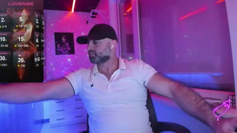 Magabear online show from 12.05.25