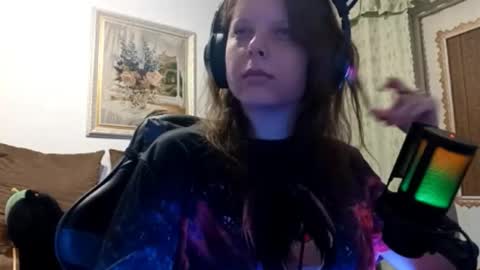 Nicole online show from 11.15.25