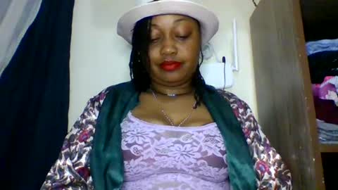 Snapshot of magdalinemus chatting on 06.28.26 magdalinemus online show from 06.28.26