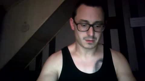 Snapshot of magfrauenfuesse chatting on 10.28.25 magfrauenfuesse online show from 10.28.25