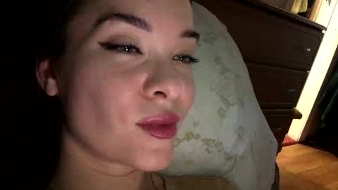 magggg658318 online show from 01.11.25