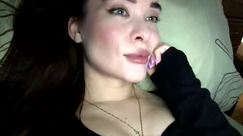 magggg658318 online show from 11.29.25