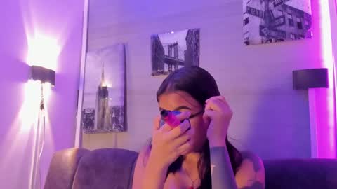 Snapshot of maggie_greene chatting on 10.14.25 Maggie online show from 10.14.25