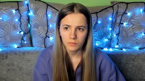 Maggie online show from 12.12.24