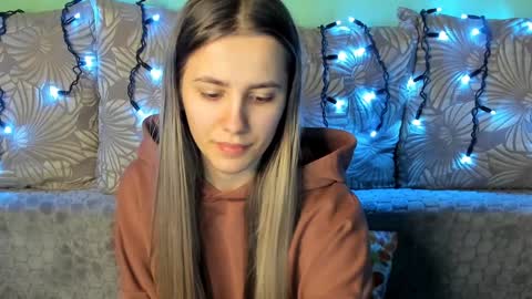 Maggie online show from 12.28.24