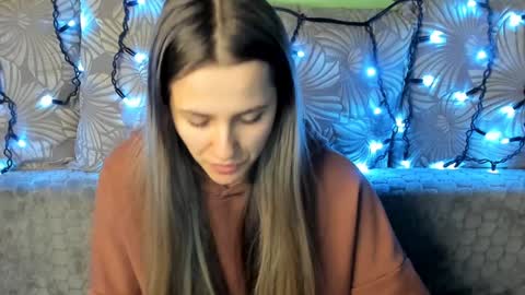 Maggie online show from 01.04.25