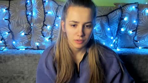 Maggie online show from 01.08.25