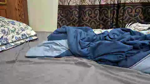 maggiegigolo online show from 05.17.26