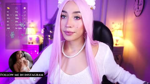 Snapshot of maggietime chatting on 12.30.24 online show from 12.30.24