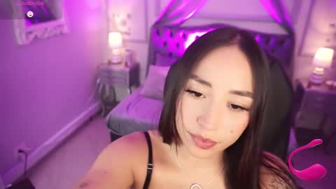 Snapshot of maggietime chatting on 09.25.25 online show from 09.25.25