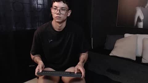 Damian Rivers online show from 11.12.25