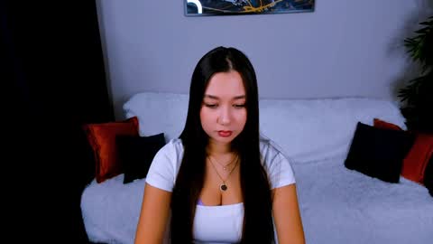 Snapshot of magic_phoenix chatting on 01.14.25 magic_phoenix online show from 01.14.25